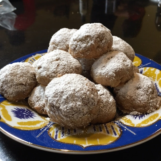 Snowball Cookies - Warning Deliciously Addictive!